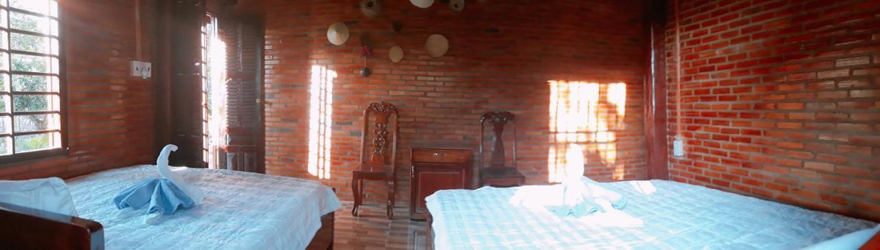 Cat Tien Farmer Lodge Quan Tom Exterior photo